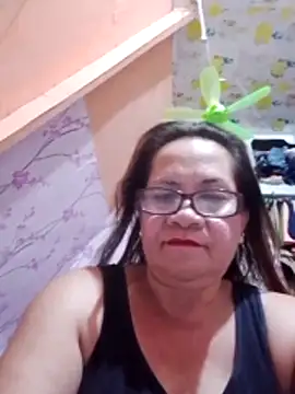 Snapshot of vickyhot1966 chatting on 05.20.26 vickyhot1966 online show from 05.20.26