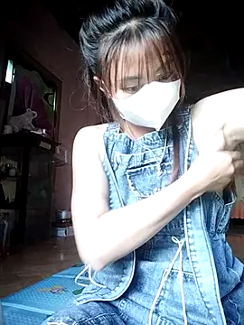 Dung-Thao19 online show from 09.22.25