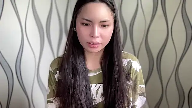 lovekatexx online show from 10.31.25