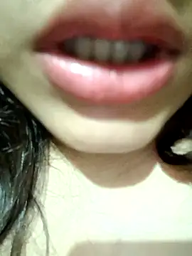 Hott Muskan online show from 09.15.25