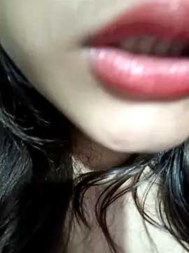 Hott Muskan online show from 09.18.25