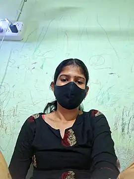 Snapshot of Tamil_Swetha1 chatting on 09.25.25 Tamil Swetha1 online show from 09.25.25