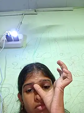 Snapshot of Tamil_Swetha1 chatting on 09.29.25 Tamil Swetha1 online show from 09.29.25