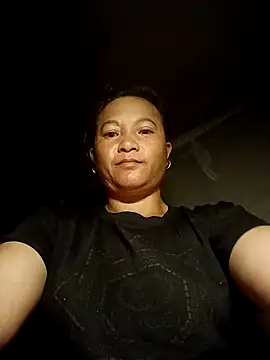 Snapshot of Love-Mama33 chatting on 09.30.25 Love-Mama33 online show from 09.30.25