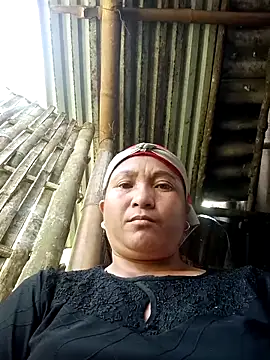 Snapshot of Love-Mama33 chatting on 10.05.25 Love-Mama33 online show from 10.05.25