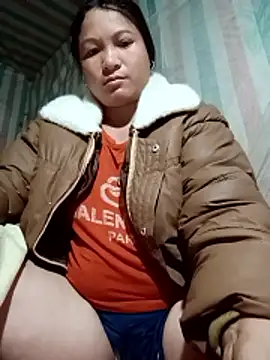 Love-Mama33 online show from 02.18.26