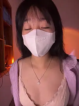 chuppy03 online show from 10.17.25