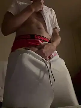 Snapshot of ytsentt chatting on 02.15.26 ytsentt online show from 02.15.26