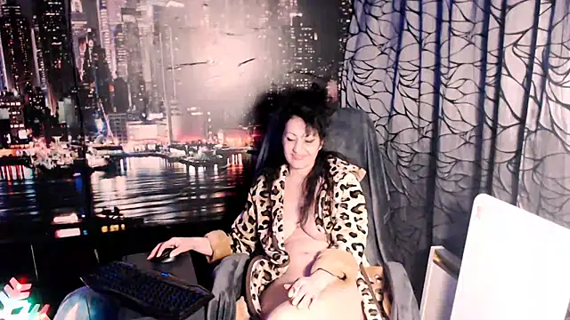 AMOURSWEET2025 online show from 02.06.26