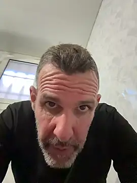 Snapshot of gigolobcn chatting on 01.07.26 gigolobcn online show from 01.07.26