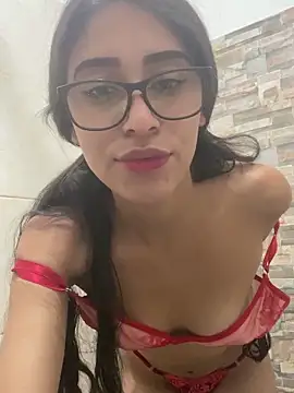 Snapshot of MiaRossel chatting on 09.10.25 MiaRossel online show from 09.10.25