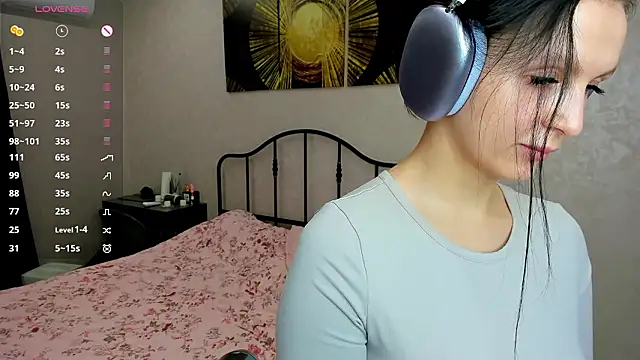 AfraBabyGills online show from 03.22.26