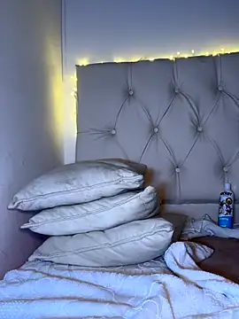 Danicute  online show from 12.05.25