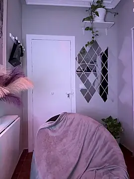 Snapshot of lacattiva chatting on 09.09.25 lacattiva online show from 09.09.25