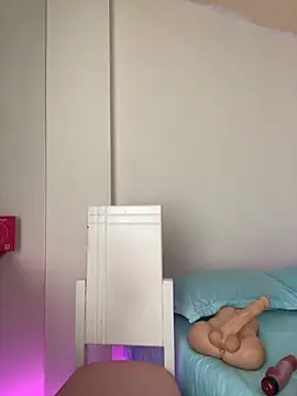 Zara Bel online show from 11.24.25