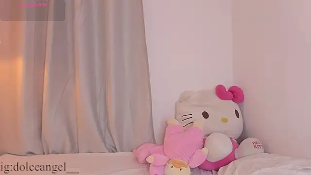 dulceangel   online show from 06.15.26