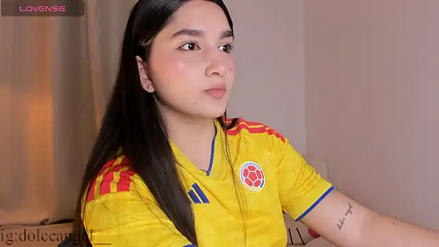 Snapshot of dulceangel__ chatting on 06.24.26 dulceangel online show from 06.24.26