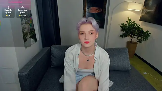 Snapshot of OdelynaAsp chatting on 10.01.25 OdelynaAsp online show from 10.01.25