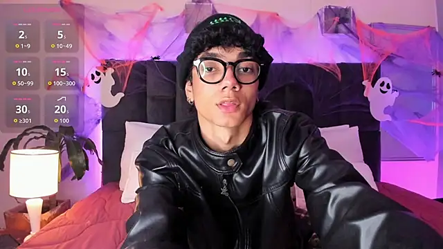 Phillicious   online show from 10.17.25