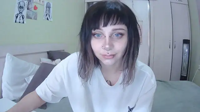 SineKiraReal online show from 09.25.25