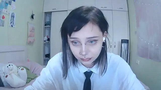 SineKiraReal online show from 10.08.25