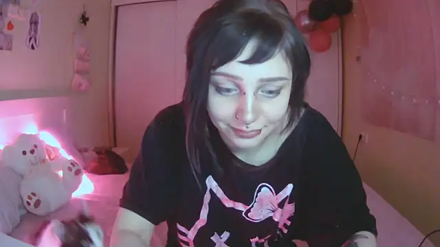 SineKiraReal online show from 10.27.25