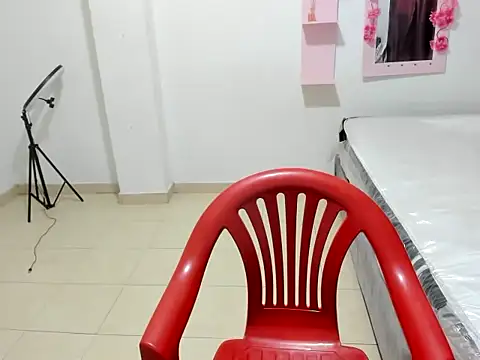 baby rose03 online show from 12.17.25