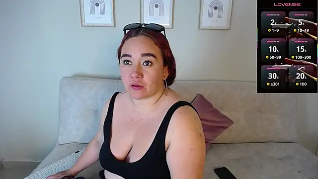Paris boobsbbw online show from 09.28.25