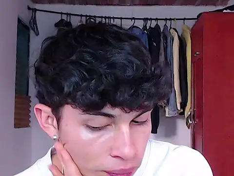 john vichenso online show from 09.12.25