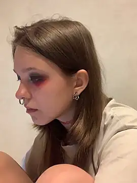 Snapshot of VesnaCrystal chatting on 05.06.26 VesnaCrystal online show from 05.06.26