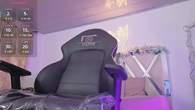 ZURY TAY online show from 03.17.26