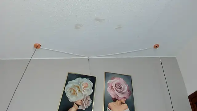 Dani rosse  online show from 05.07.26