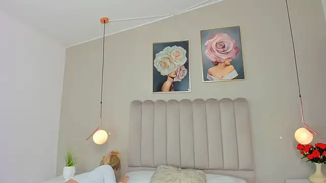 Dani rosse  online show from 05.22.26