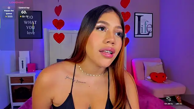 sarahyessica online show from 02.20.26