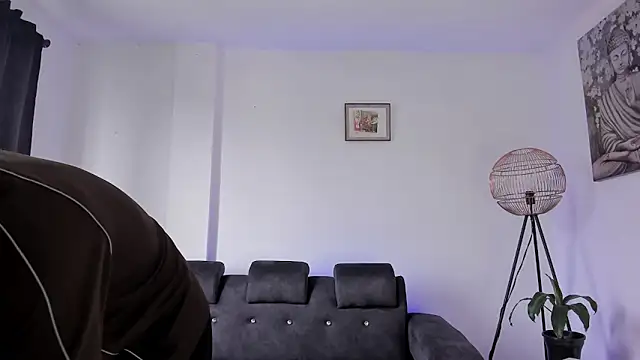 Snapshot of DeimonOficial chatting on 02.22.26 DeimonOficial online show from 02.22.26