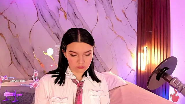 Snapshot of alicecute77 chatting on 02.20.26 alicecute77 online show from 02.20.26