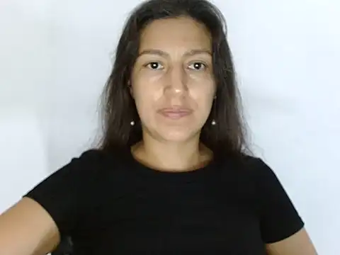 Snapshot of SarahFriendly chatting on 07.15.26 SarahFriendly online show from 07.15.26