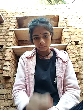 Gulika Doshi online show from 01.12.26