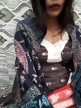 Aarti-kumri online show from 11.17.25