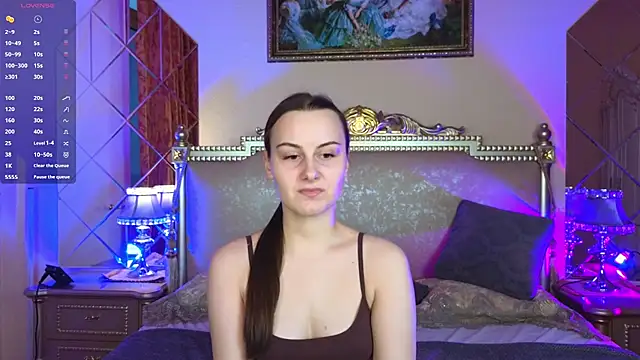 Kelly Cartier online show from 11.23.25