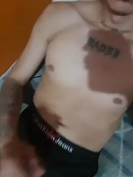 Snapshot of Fvrxxo19cm chatting on 10.18.25 Fvrxxo19cm online show from 10.18.25