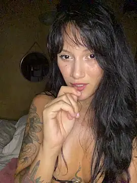 Snapshot of jepetitoiseau chatting on 01.17.26 jepetitoiseau online show from 01.17.26