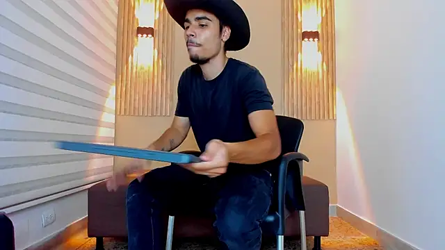 PETER CONORR online show from 10.06.25