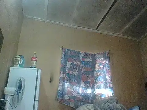 Snapshot of chocolateboobs92 chatting on 09.10.25 chocolateboobs92 online show from 09.10.25