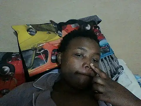 Snapshot of chocolateboobs92 chatting on 09.26.25 chocolateboobs92 online show from 09.26.25