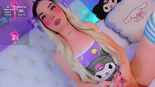 Snapshot of Cattleya_White_ll chatting on 01.08.26 Cattleya White ll online show from 01.08.26