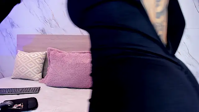 sofiagomez   online show from 01.10.26