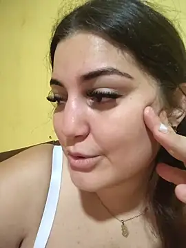 barbielamaravilla11 online show from 12.04.25