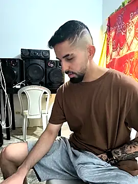 giannis090 online show from 10.25.25