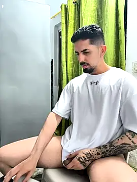 giannis090 online show from 04.24.26